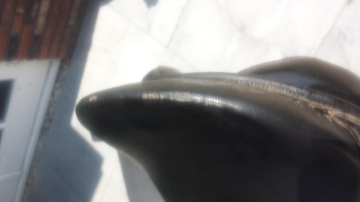 mooi zwart veelzijdigheids zadel 