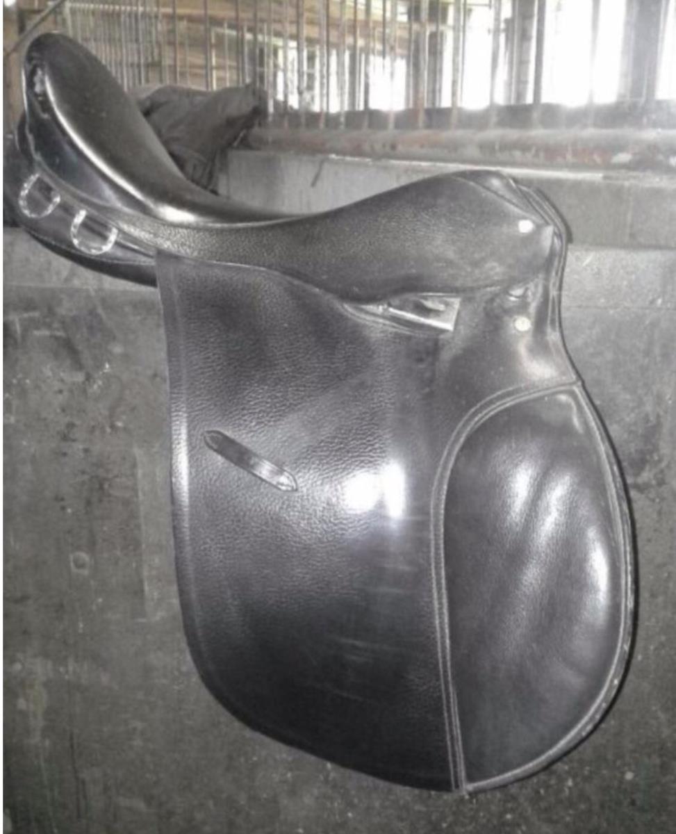 KADET veelzijdigheids zadel te koop